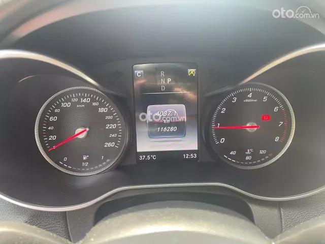 Mercedes-Benz C250 Exclusive 2018 3