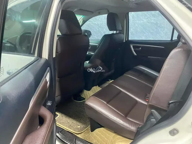Toyota Fortuner 2017 7