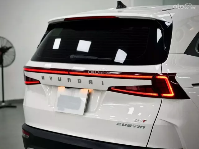 Hyundai Custin 2024 8