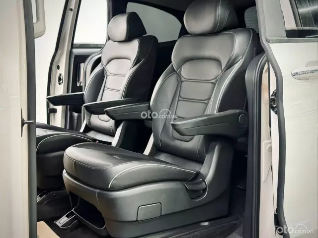 Hyundai Custin 2024 23