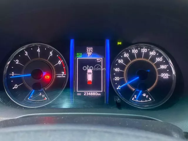 Toyota Fortuner 2017 11