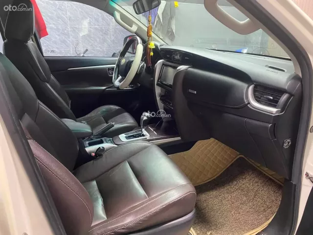Toyota Fortuner 2017 5