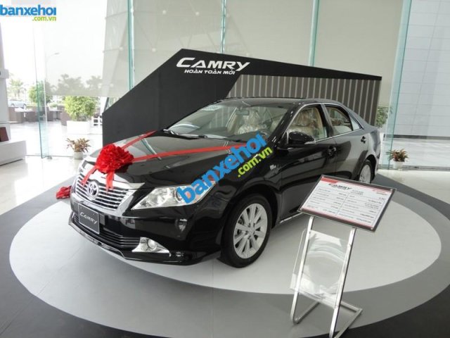 Xe Toyota Camry 2.0 E 2014