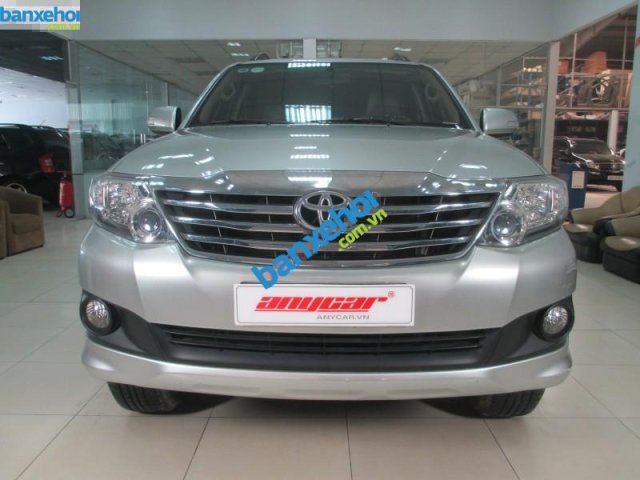 Xe Toyota Fortuner V 2.7 AT 2013