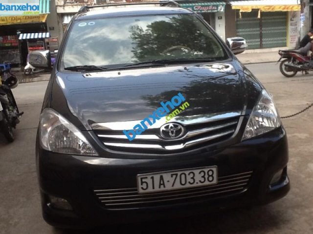 Xe Toyota Innova V 2009