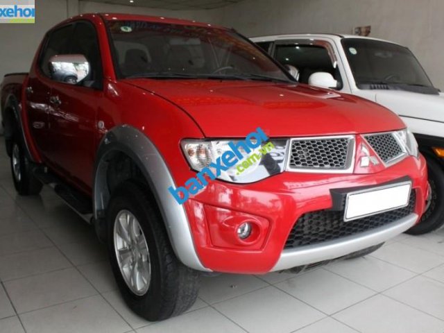 Xe Mitsubishi Triton  2011