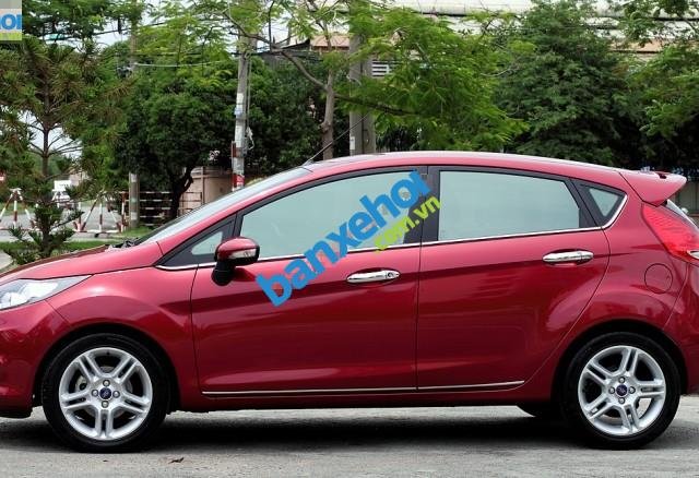 Xe Ford Fiesta S 2011