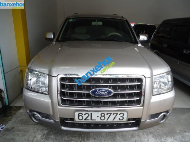 Xe Ford Everest  2008