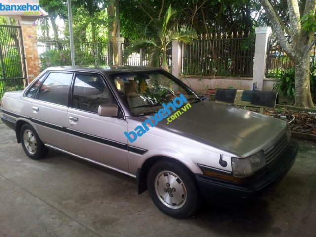 Xe Toyota Corona Trước 1990