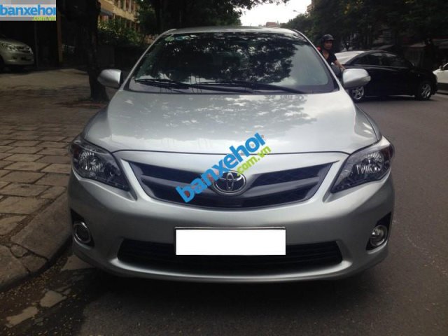 Xe Toyota Corolla Altis 2.0V 2011