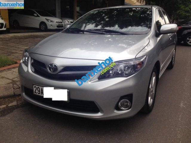 Xe Toyota Corolla Altis 2.0V 2011