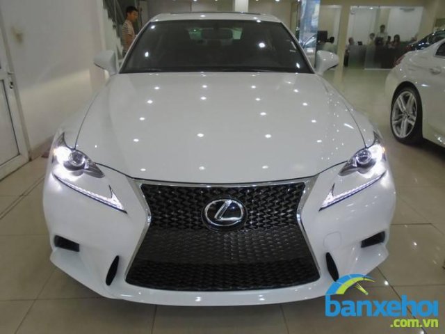 Xe Lexus IS 250 2014