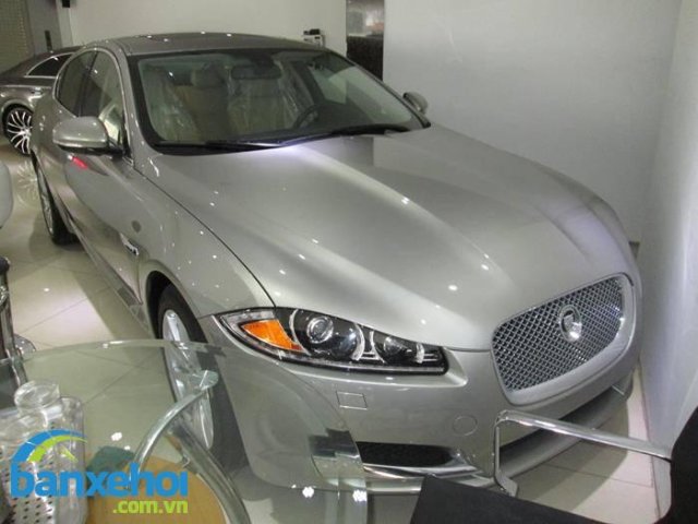 Xe Jaguar XF  2013