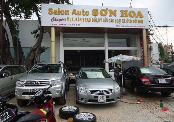 Salon Auto Sơn Hoa