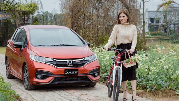 Honda Jazz V cũ thông số bảng giá xe trả góp