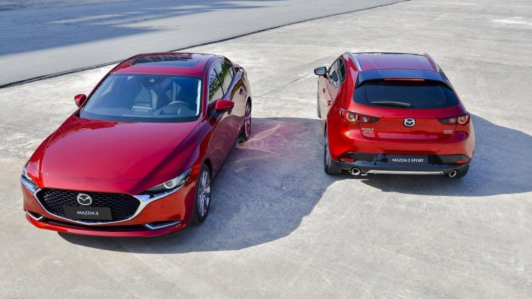 Cảm biến lùi xe Mazda 3 nhập khẩu chính hãng