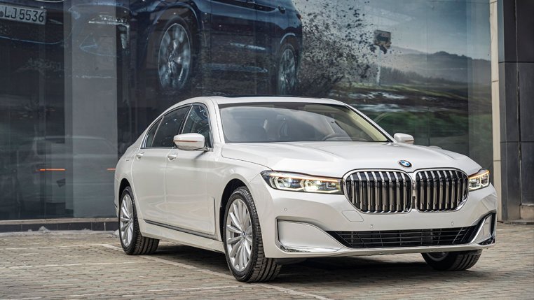 Đánh giá xe BMW 740Li LCI 2020 vừa ra mắt tại Việt Nam