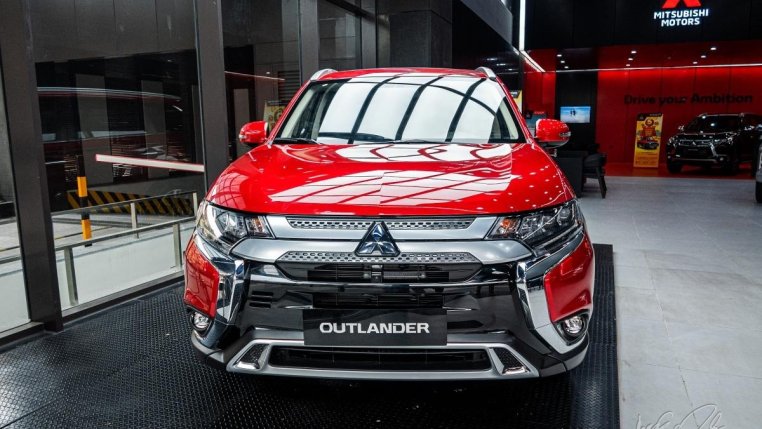 Thông số kỹ thuật xe Mitsubishi Outlander 2020