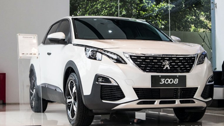 Đánh giá xe Peugeot 3008​​ 2020: Bản giá rẻ đấu Honda CR-V và Mazda CX-5 tại Việt Nam