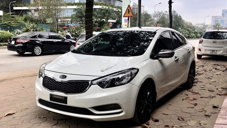 Kia Cerato Koup 2014 có giá 840 triệu tại Việt Nam