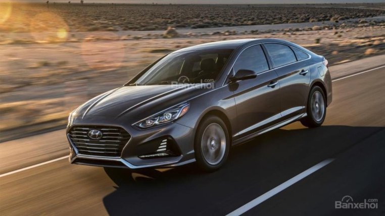 So sánh Hyundai Sonata 2019 với thế hệ cũ