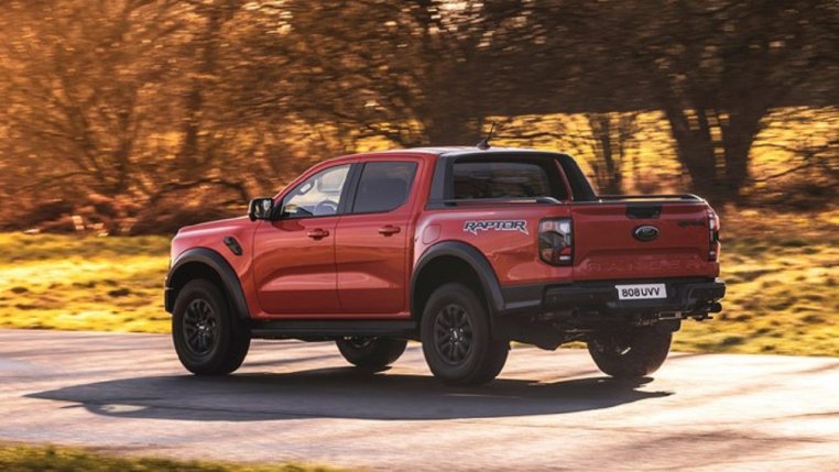 Read more about the article Ford Ranger Raptor 2023 lộ giá dự kiến 1,329 tỷ đồng, quý III giao xe