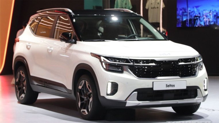 KIA Seltos 2023 bao giờ sẽ về Việt Nam để đấu Corolla Cross?