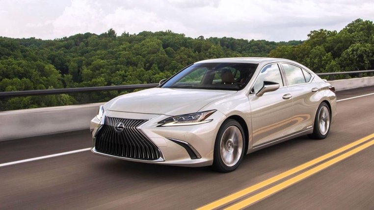 Read more about the article Loạt xe Lexus tăng giá bán ngay đầu tháng 4, nhiều nhất lên tới 400 triệu đồng