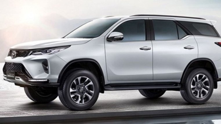 Read more about the article ‘Xem trước’ Toyota Fortuner 2024: Nhiều điểm cập nhật mới, trình làng vào tháng sau