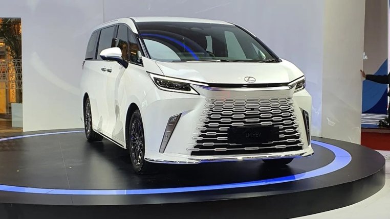 Read more about the article Lexus LM 2024 chọn GIIAS 2023 để ‘chào sân’ Đông Nam Á, nhiều khả năng sẽ về Việt Nam thời gian tới