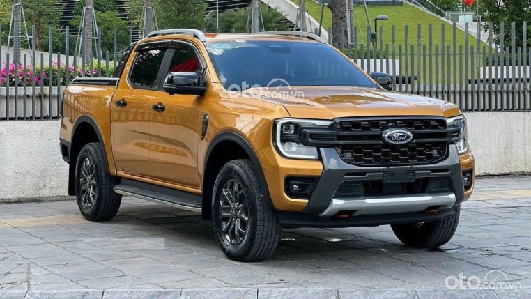 Read more about the article Doanh số giảm Ford Ranger vẫn còng lưng gánh toàn team bán tải