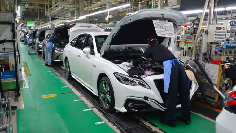 Read more about the article Sản lượng của Toyota giảm bao nhiêu khi 14 nhà máy bị đình trệ do ‘lỗi hệ thống sản xuất’?