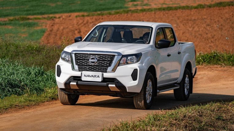 Read more about the article Nissan Việt Nam nối dài ưu đãi lớn cho Almera và Navara trong tháng 9, nhiều nhất tới 120 triệu đồng