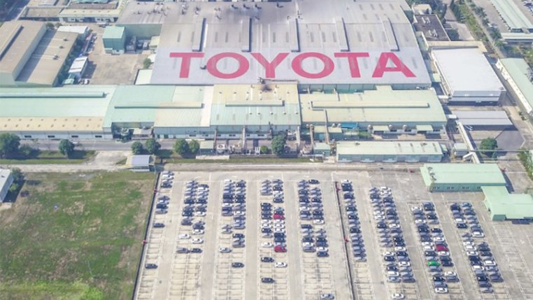 Read more about the article Toyota tiếp tục là thương hiệu ô tô giá trị nhất toàn cầu năm 2023