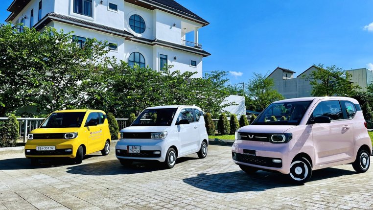 Read more about the article Ô tô rẻ nhất Việt Nam Mini EV nhận ưu đãi đặc biệt trong tháng 11, giá xe chỉ từ 219 triệu đồng