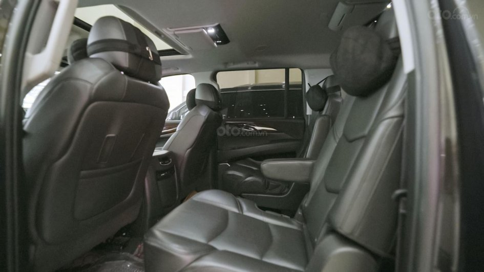 XE NGON GIÁ TỐT | Cadillac Escalade ESV 2015 đạt 10/10 điểm nội thất. 1