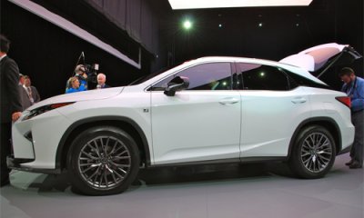 Lexus RX 2016 có nhiều nếp gấp và đường chéo góc cạnh Lexus RX 2016 có nhiều nếp gấp và đường chéo góc cạnh 1