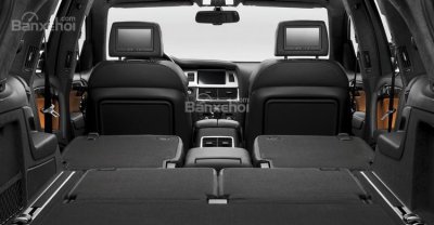 Audi Q7 thế hệ đầu tiên có không gian cực kỳ rộng rãi Audi Q7 thế hệ đầu tiên có không gian cực kỳ rộng rãi 1