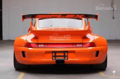 Chiếc Porsche 911 thân rộng được bán tại Mỹ 3