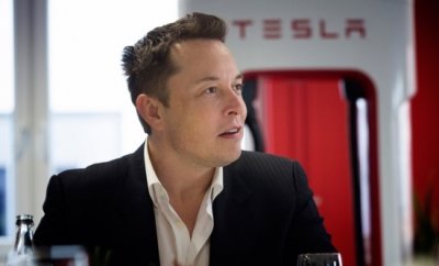 CEO của Tesla: "Apple làm sao có thể giấu ý định sản xuất ô tô được?".