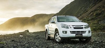 Isuzu D-MAX 3.0 4x4 AT sẽ mang lại những trải nghiệm off-road đầy thú vị.