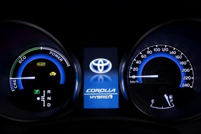 Toyota Corolla hybrid mới sở hữu phạm vi hoạt động lên đến 1000 km 12