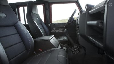 Land Rover phủ nhận sự  tái xuất của Defender 5