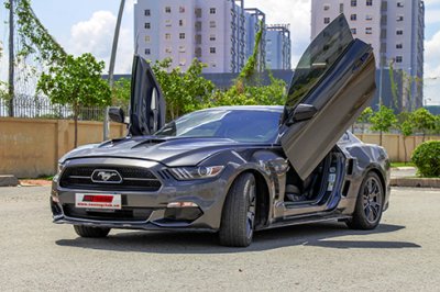 Ford Mustang độ phong cách Lamborghini của dân chơi Sài Gòn