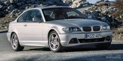 Triệu hồi túi khí Takata: Bổ sung thêm xe BMW 3 Series, 5 Series và X5.