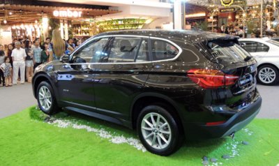 Điểm khác biệt lớn nhất của BMW X1 thế hệ mới chính là việc sử dụng hệ dẫn động cầu trước 1