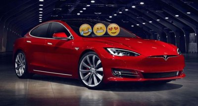 Biểu tượng cảm xúc trên xe tự hành giúp người đi bộ cảm thấy an toàn hơn Biểu tượng cảm xúc trên xe tự hành giúp người đi bộ cảm thấy an toàn hơn.