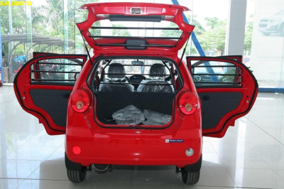 Xe ô tô Van 2 chỗ không có thêm hàng ghế sau Xe ô tô Van 2 chỗ không có thêm hàng ghế sau.
