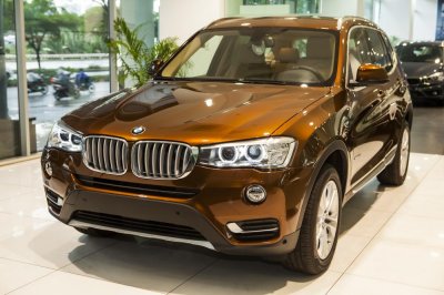 BMW X3 xDrive20i sở hữu ngoại hìn khỏe khoắn và khả năng vận hành linh hoạt BMW X3 xDrive20i sở hữu ngoại hìn khỏe khoắn và khả năng vận hành linh hoạt,