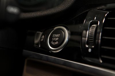 Nút bấm khởi động Start/Stop của BMW X3 Nút bấm khởi động Start/Stop của BMW X3.
